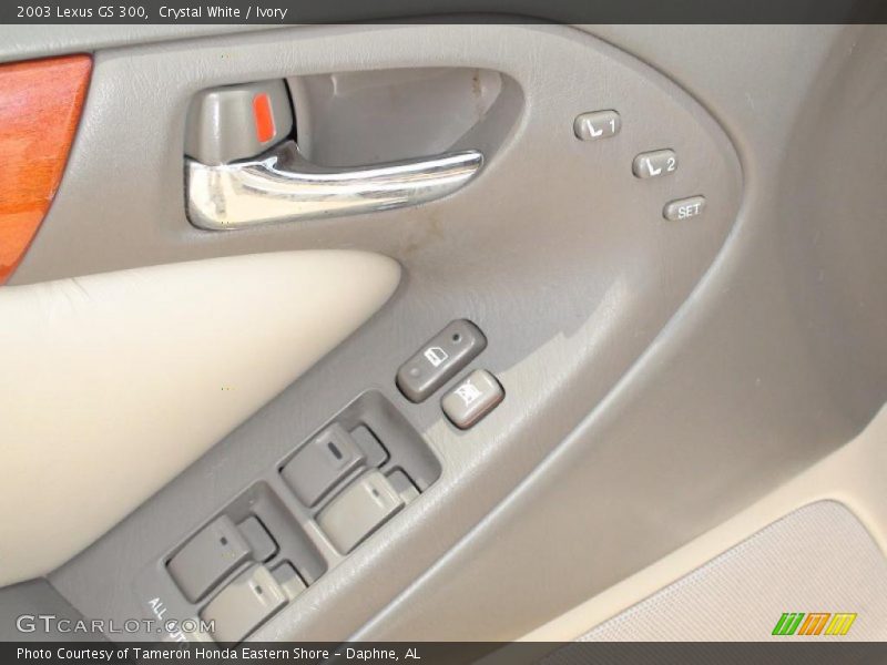 Crystal White / Ivory 2003 Lexus GS 300