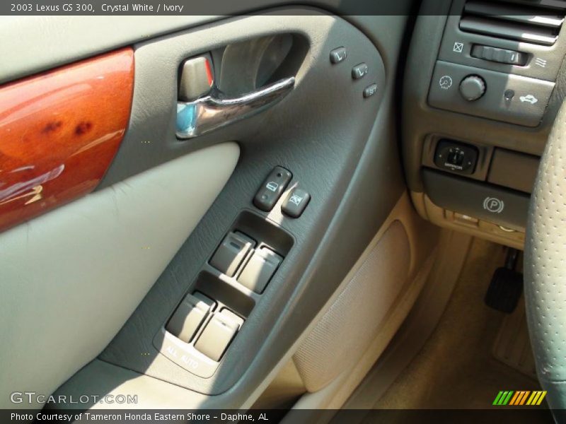 Crystal White / Ivory 2003 Lexus GS 300