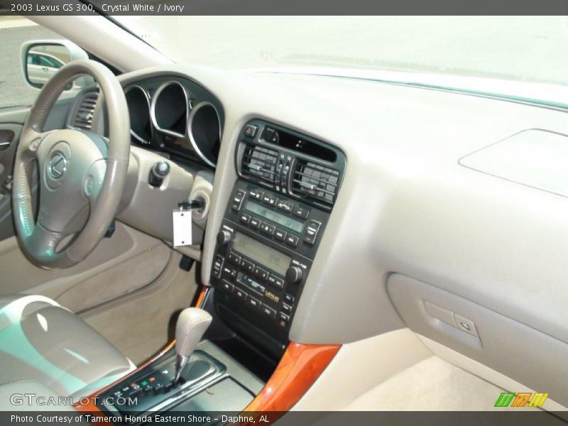 Crystal White / Ivory 2003 Lexus GS 300