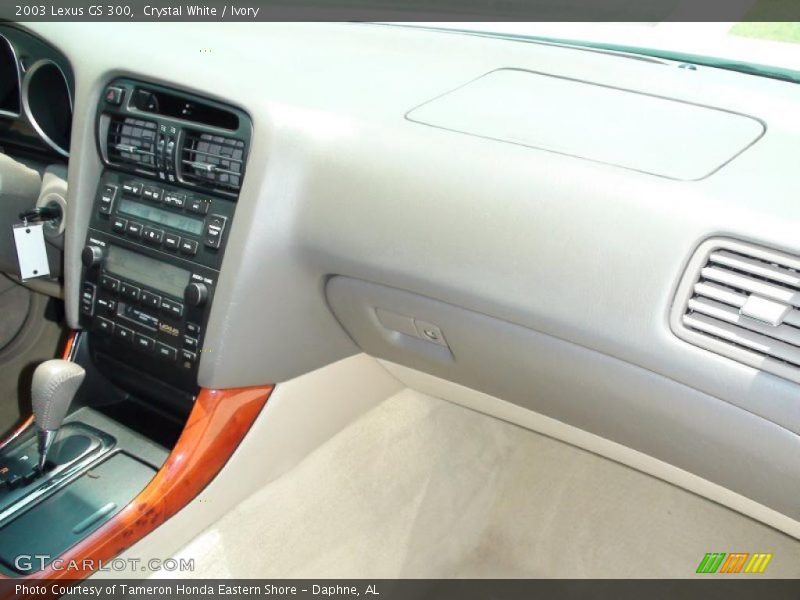 Crystal White / Ivory 2003 Lexus GS 300