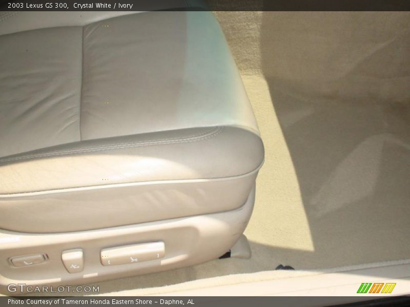 Crystal White / Ivory 2003 Lexus GS 300