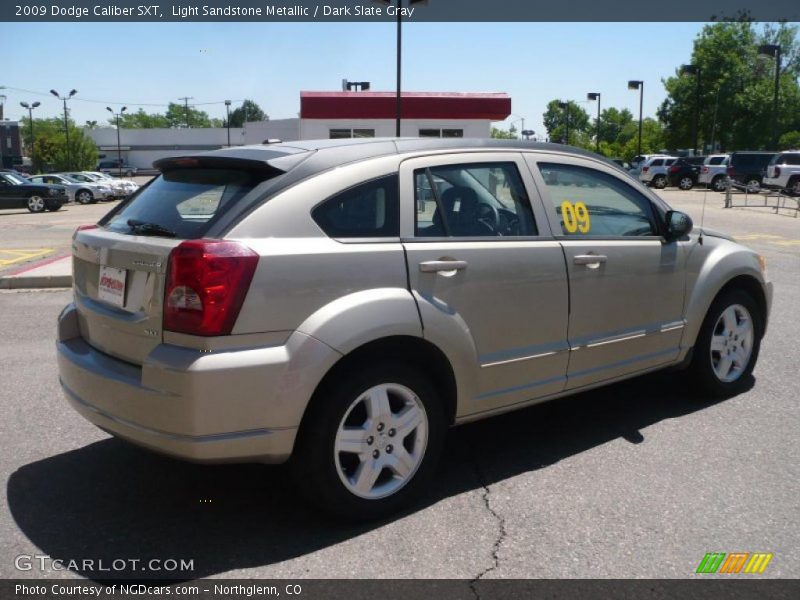 Light Sandstone Metallic / Dark Slate Gray 2009 Dodge Caliber SXT