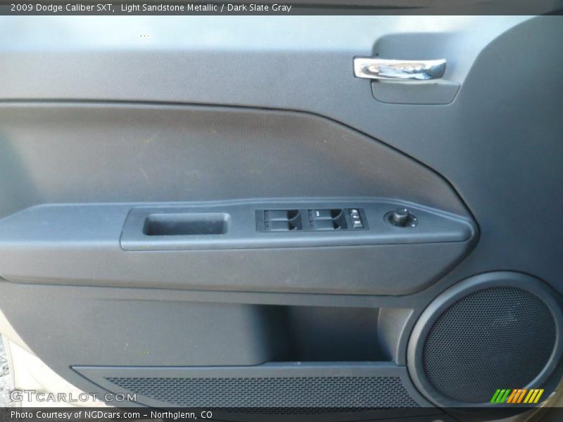 Light Sandstone Metallic / Dark Slate Gray 2009 Dodge Caliber SXT