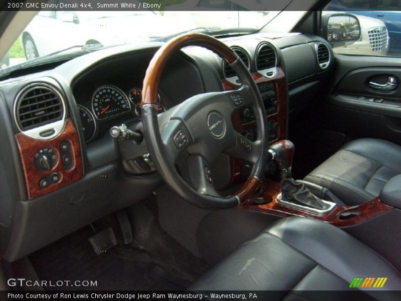 Summit White / Ebony 2007 GMC Envoy Denali 4x4