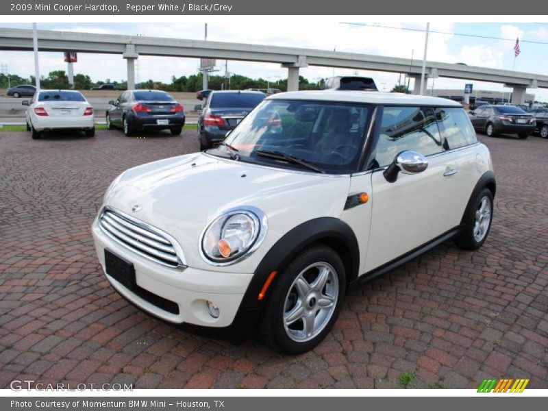 Pepper White / Black/Grey 2009 Mini Cooper Hardtop