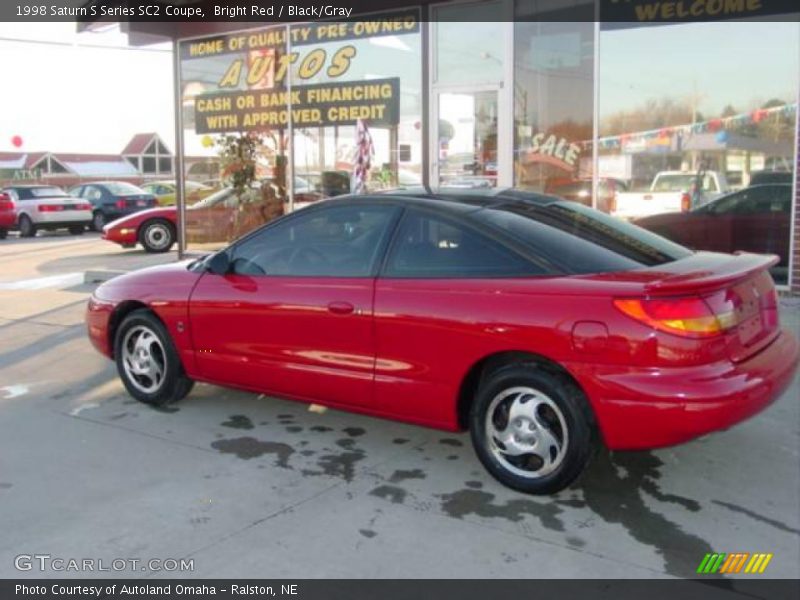 Bright Red / Black/Gray 1998 Saturn S Series SC2 Coupe