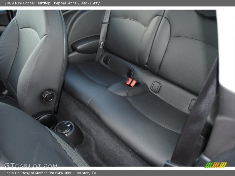 Pepper White / Black/Grey 2009 Mini Cooper Hardtop