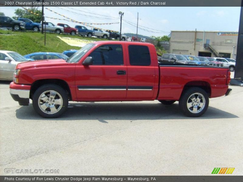 Victory Red / Dark Charcoal 2007 Chevrolet Silverado 1500 Classic LT Extended Cab 4x4