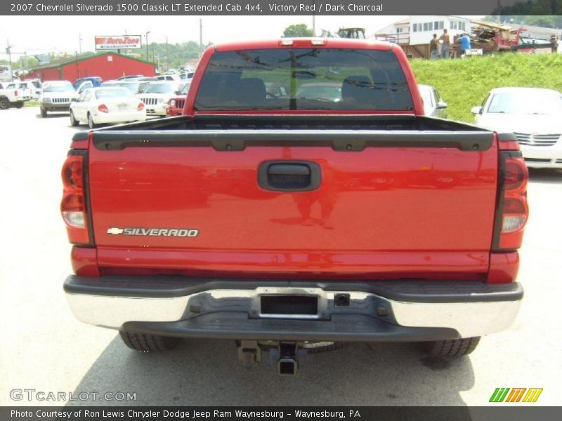 Victory Red / Dark Charcoal 2007 Chevrolet Silverado 1500 Classic LT Extended Cab 4x4