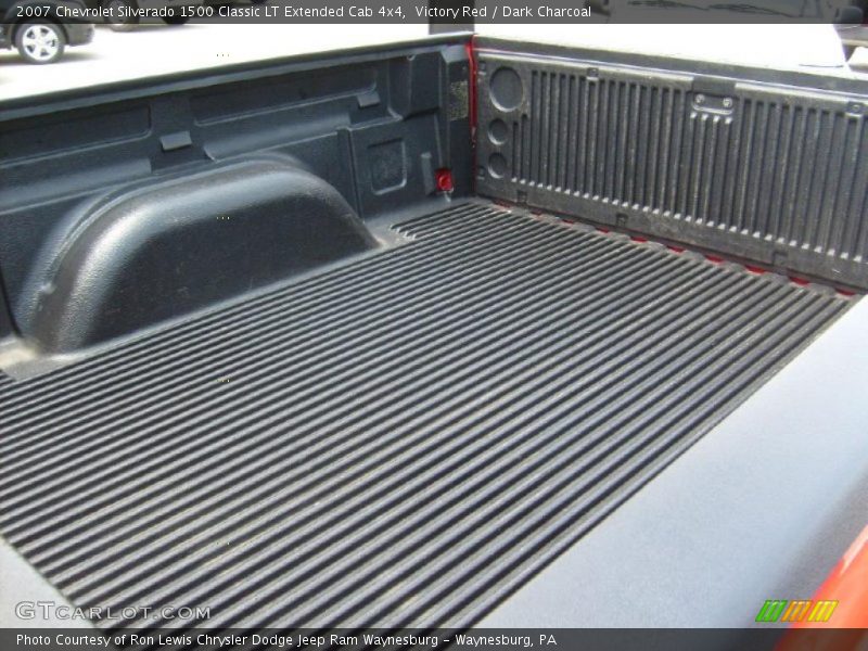 Victory Red / Dark Charcoal 2007 Chevrolet Silverado 1500 Classic LT Extended Cab 4x4