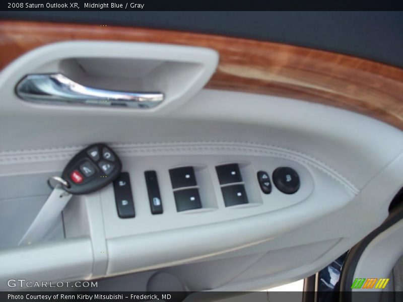 Midnight Blue / Gray 2008 Saturn Outlook XR
