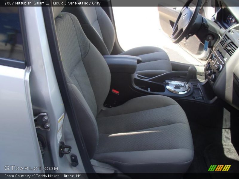 Liquid Silver Metallic / Gray 2007 Mitsubishi Galant ES