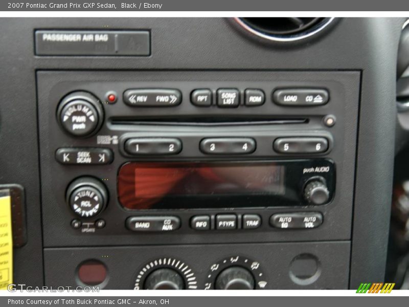Black / Ebony 2007 Pontiac Grand Prix GXP Sedan