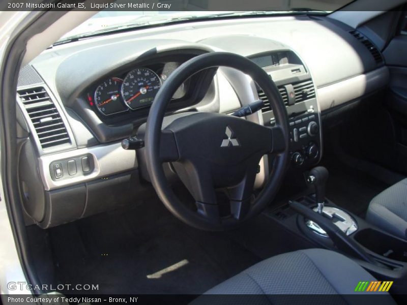 Liquid Silver Metallic / Gray 2007 Mitsubishi Galant ES