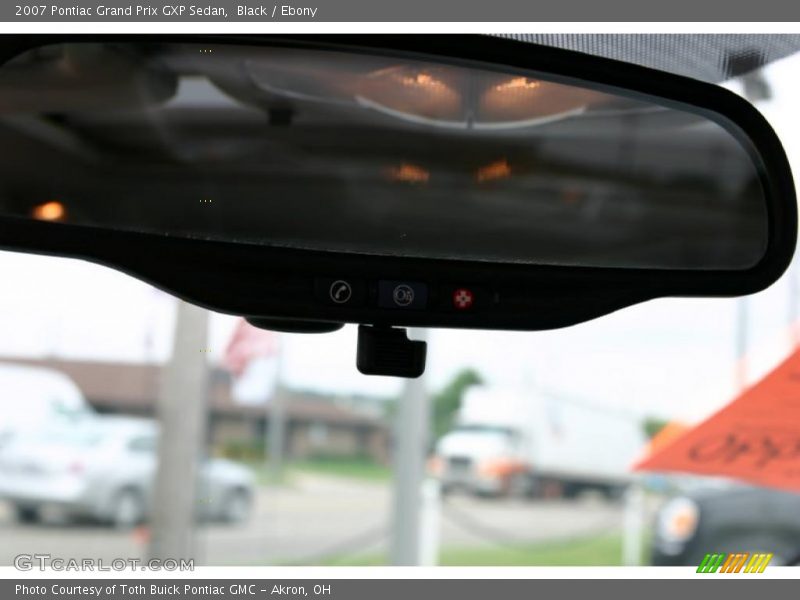 Black / Ebony 2007 Pontiac Grand Prix GXP Sedan
