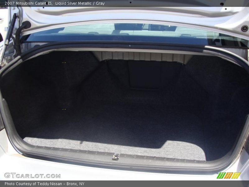 Liquid Silver Metallic / Gray 2007 Mitsubishi Galant ES