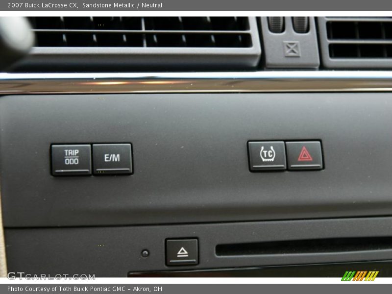 Sandstone Metallic / Neutral 2007 Buick LaCrosse CX