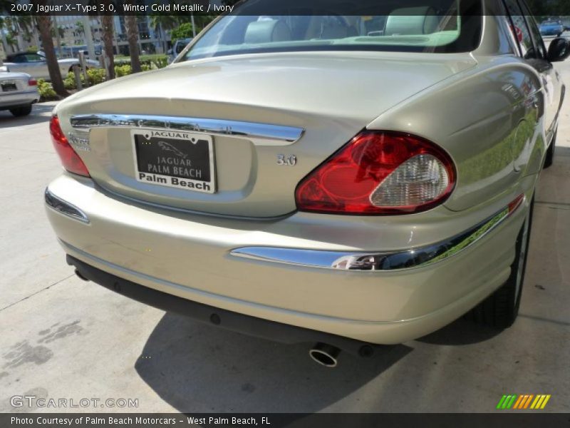 Winter Gold Metallic / Ivory 2007 Jaguar X-Type 3.0