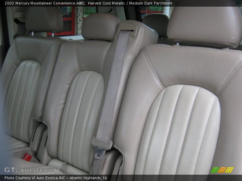 Harvest Gold Metallic / Medium Dark Parchment 2003 Mercury Mountaineer Convenience AWD