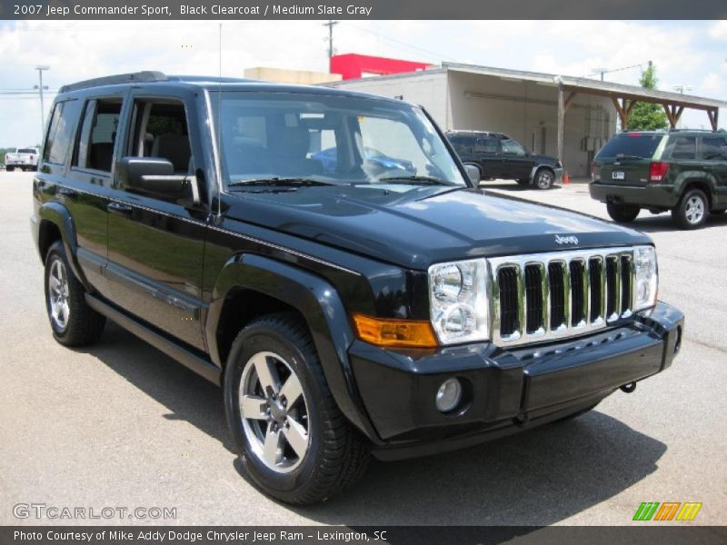Black Clearcoat / Medium Slate Gray 2007 Jeep Commander Sport