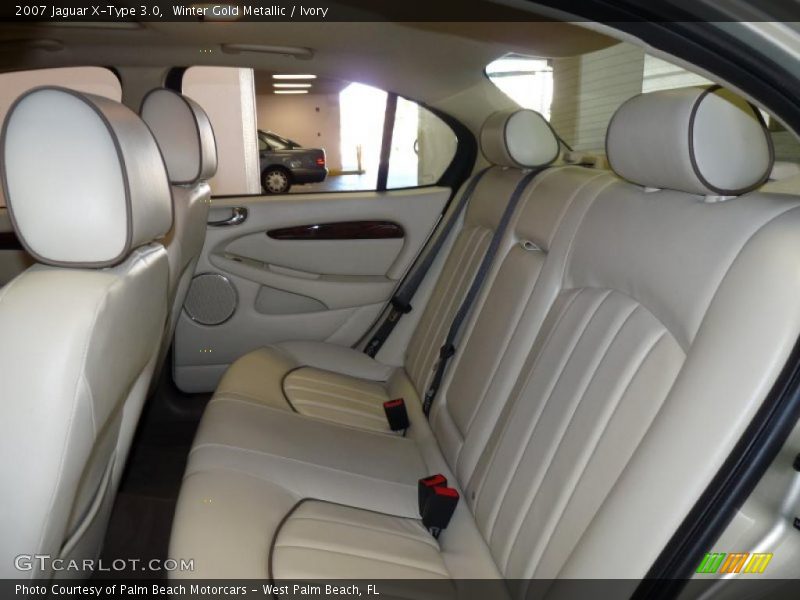 Winter Gold Metallic / Ivory 2007 Jaguar X-Type 3.0