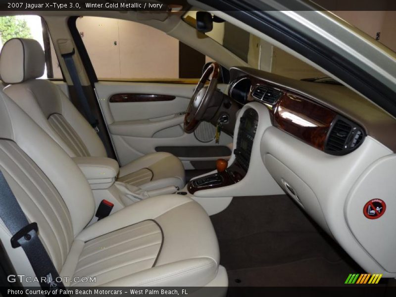 Winter Gold Metallic / Ivory 2007 Jaguar X-Type 3.0