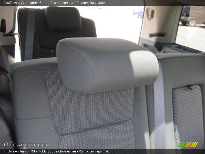 Black Clearcoat / Medium Slate Gray 2007 Jeep Commander Sport