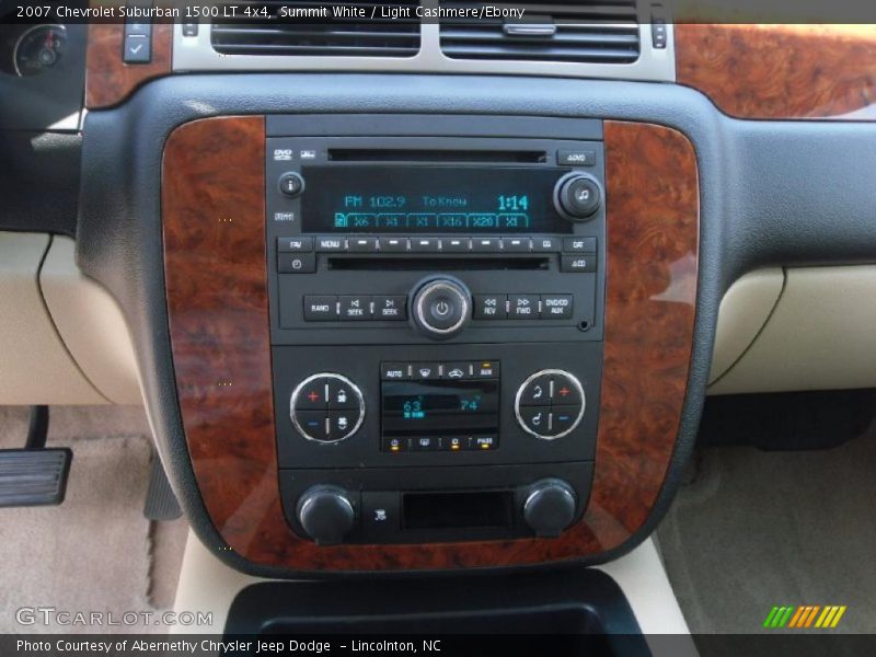 Summit White / Light Cashmere/Ebony 2007 Chevrolet Suburban 1500 LT 4x4