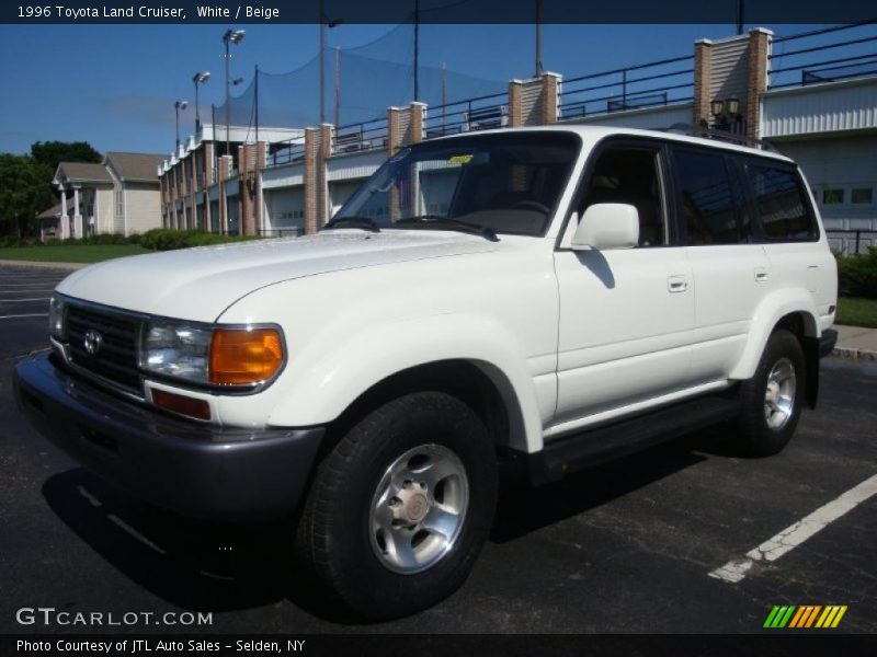 White / Beige 1996 Toyota Land Cruiser