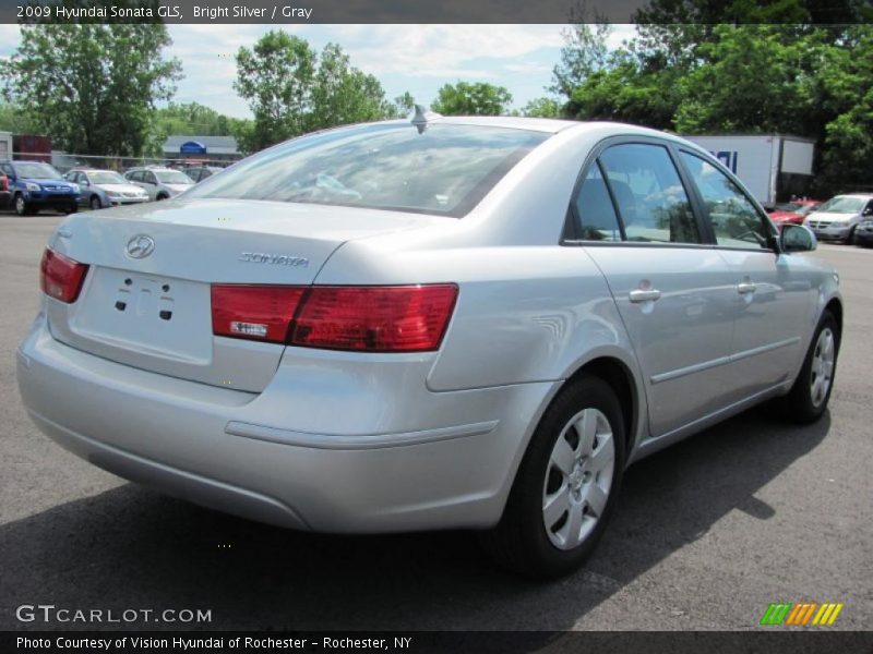 Bright Silver / Gray 2009 Hyundai Sonata GLS