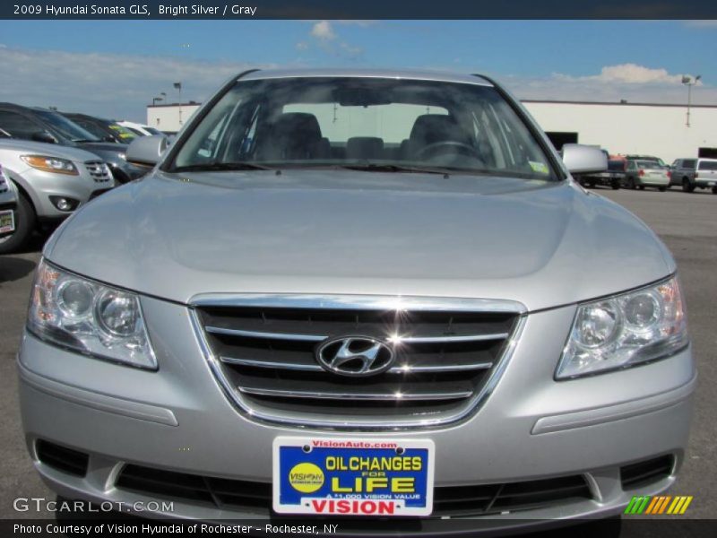 Bright Silver / Gray 2009 Hyundai Sonata GLS