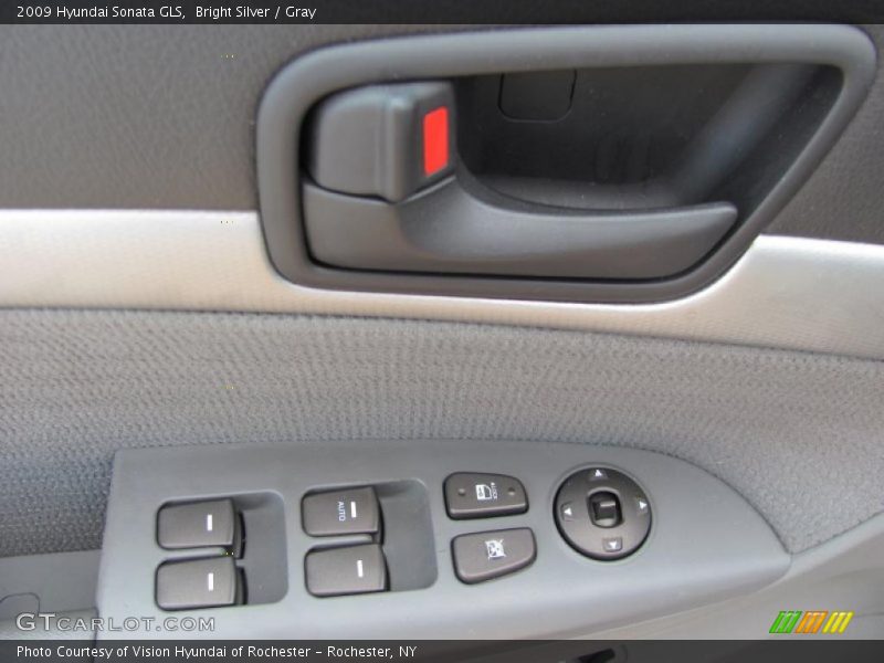 Bright Silver / Gray 2009 Hyundai Sonata GLS