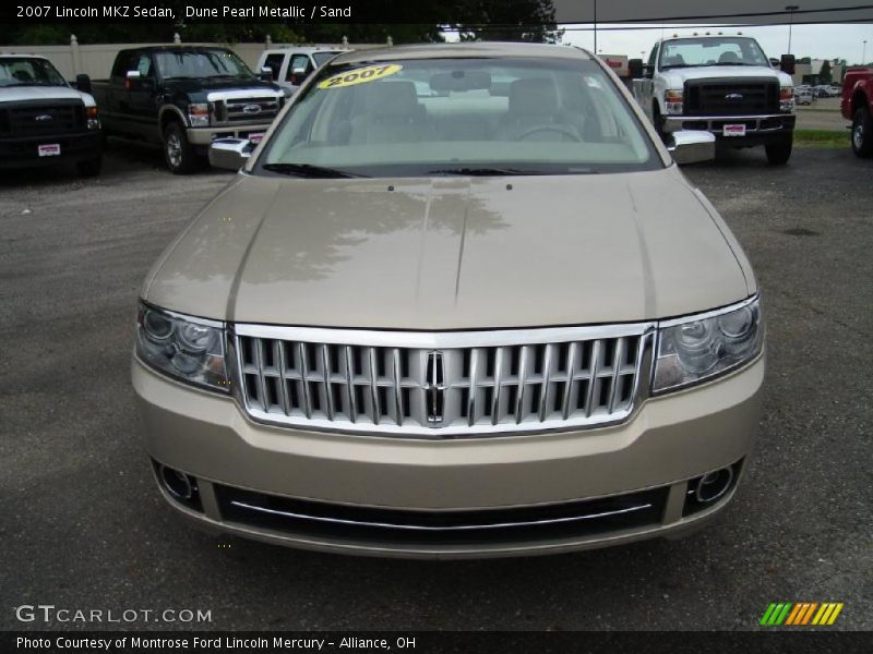 Dune Pearl Metallic / Sand 2007 Lincoln MKZ Sedan