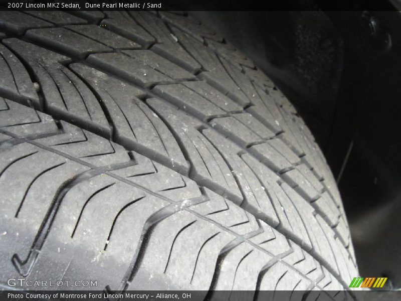 Dune Pearl Metallic / Sand 2007 Lincoln MKZ Sedan