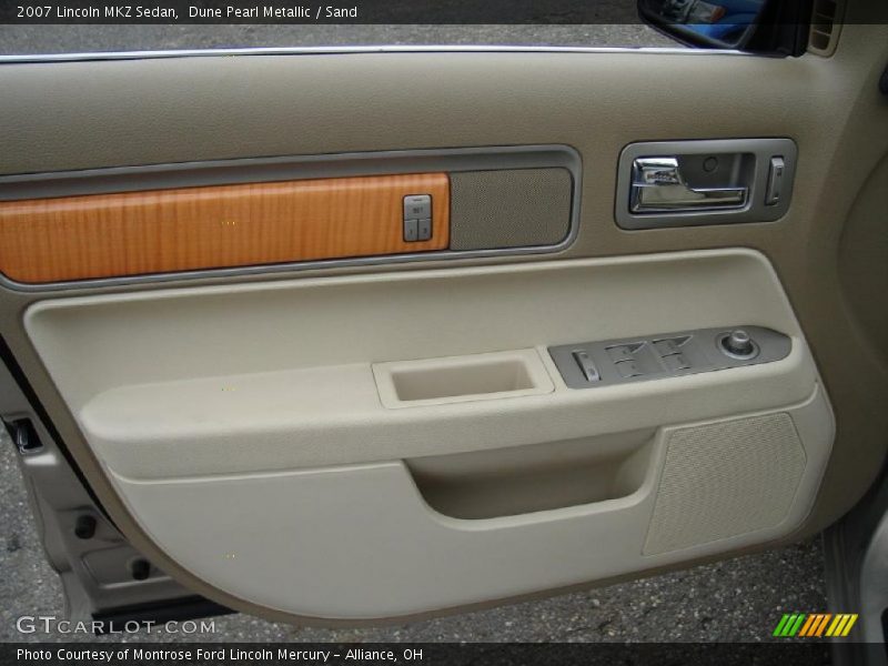 Dune Pearl Metallic / Sand 2007 Lincoln MKZ Sedan