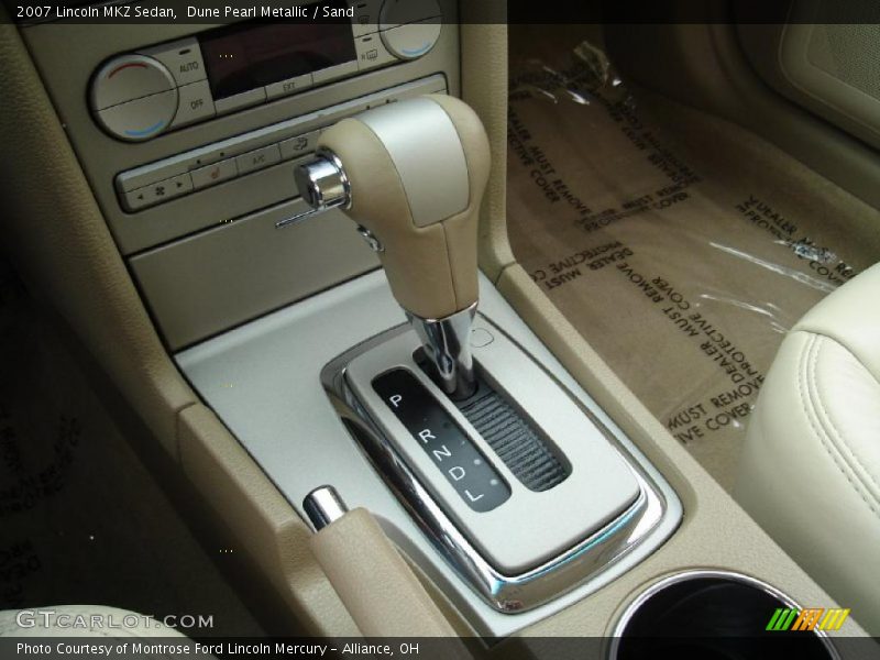 Dune Pearl Metallic / Sand 2007 Lincoln MKZ Sedan