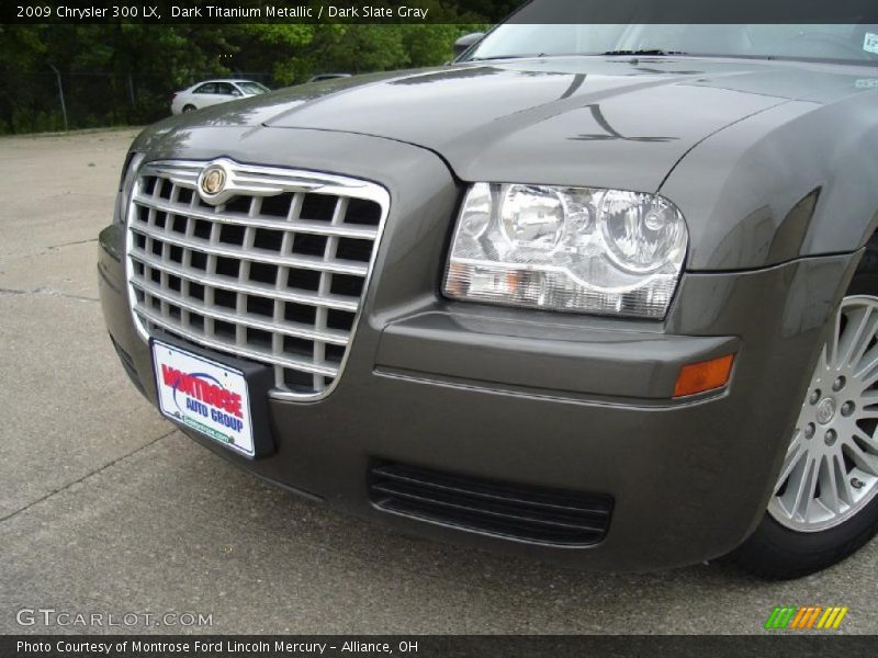 Dark Titanium Metallic / Dark Slate Gray 2009 Chrysler 300 LX