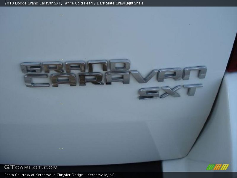 White Gold Pearl / Dark Slate Gray/Light Shale 2010 Dodge Grand Caravan SXT