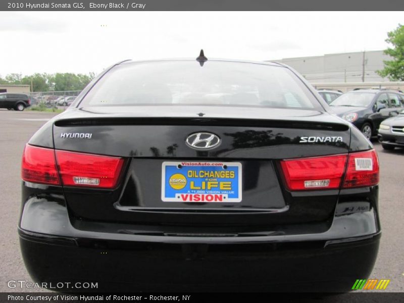 Ebony Black / Gray 2010 Hyundai Sonata GLS
