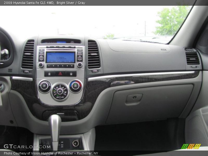 Bright Silver / Gray 2009 Hyundai Santa Fe GLS 4WD