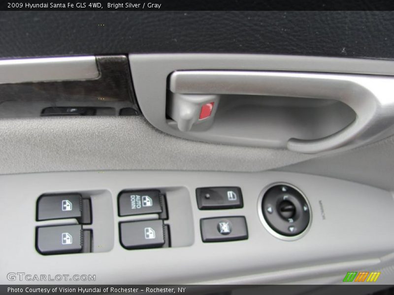 Bright Silver / Gray 2009 Hyundai Santa Fe GLS 4WD