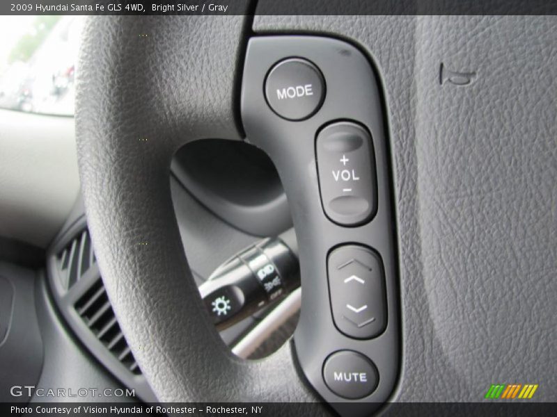 Bright Silver / Gray 2009 Hyundai Santa Fe GLS 4WD