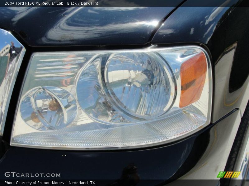 Black / Dark Flint 2004 Ford F150 XL Regular Cab