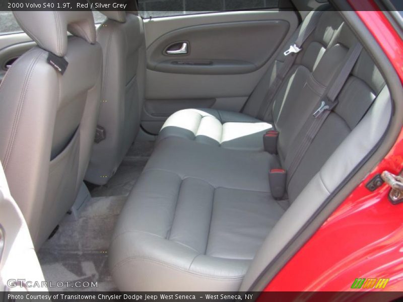 Red / Silver Grey 2000 Volvo S40 1.9T