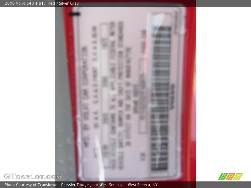 Red / Silver Grey 2000 Volvo S40 1.9T