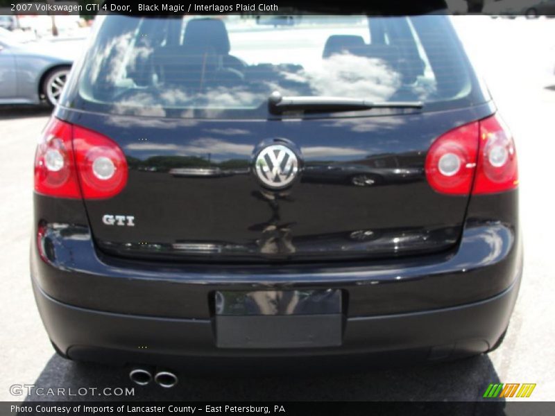 Black Magic / Interlagos Plaid Cloth 2007 Volkswagen GTI 4 Door