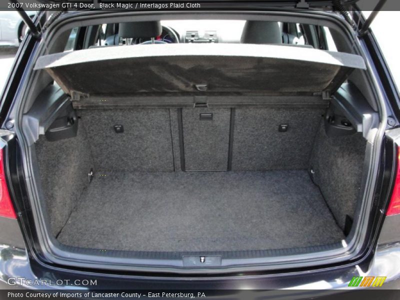 Black Magic / Interlagos Plaid Cloth 2007 Volkswagen GTI 4 Door