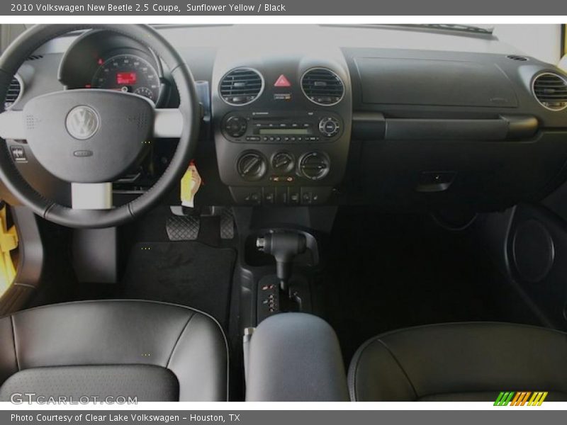 Sunflower Yellow / Black 2010 Volkswagen New Beetle 2.5 Coupe