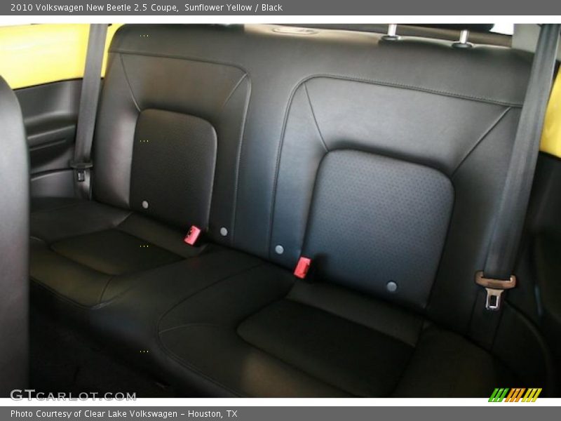 Sunflower Yellow / Black 2010 Volkswagen New Beetle 2.5 Coupe