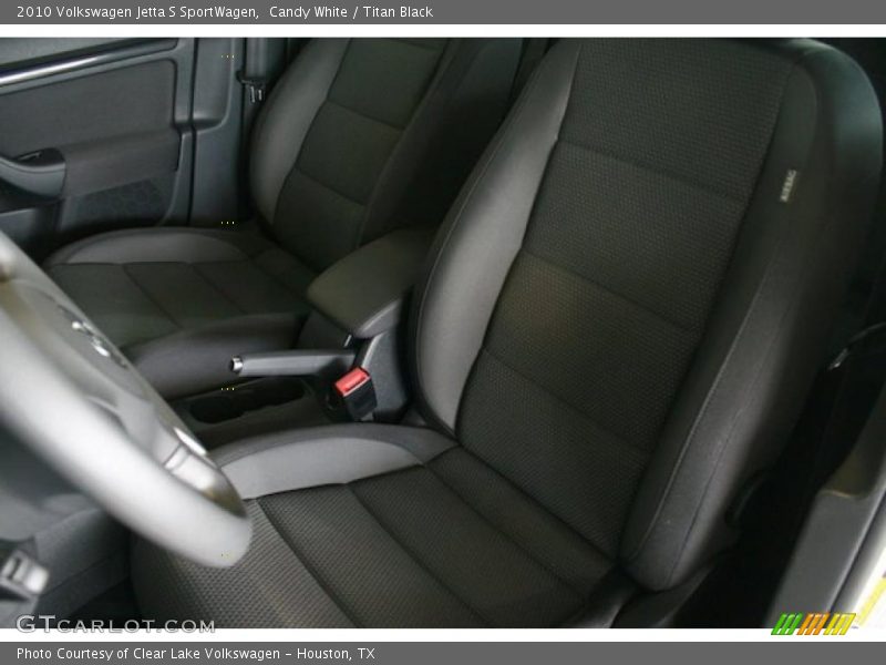 Candy White / Titan Black 2010 Volkswagen Jetta S SportWagen